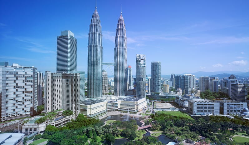 Traders Hotel-Aerial Park View